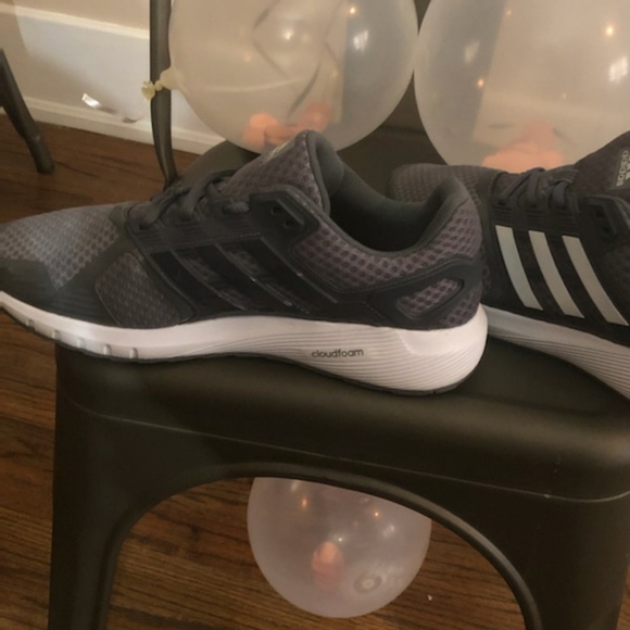 Adidas - Picture 5 of 5